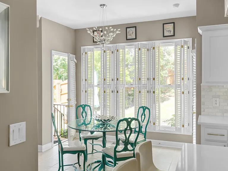 Breakfast Nook