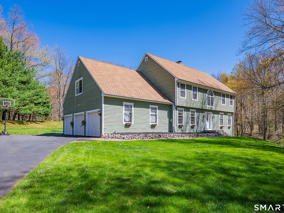 1st image of 14 Myra Lane