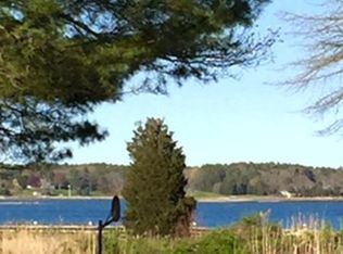 22 Cove St, Wareham, MA 02738