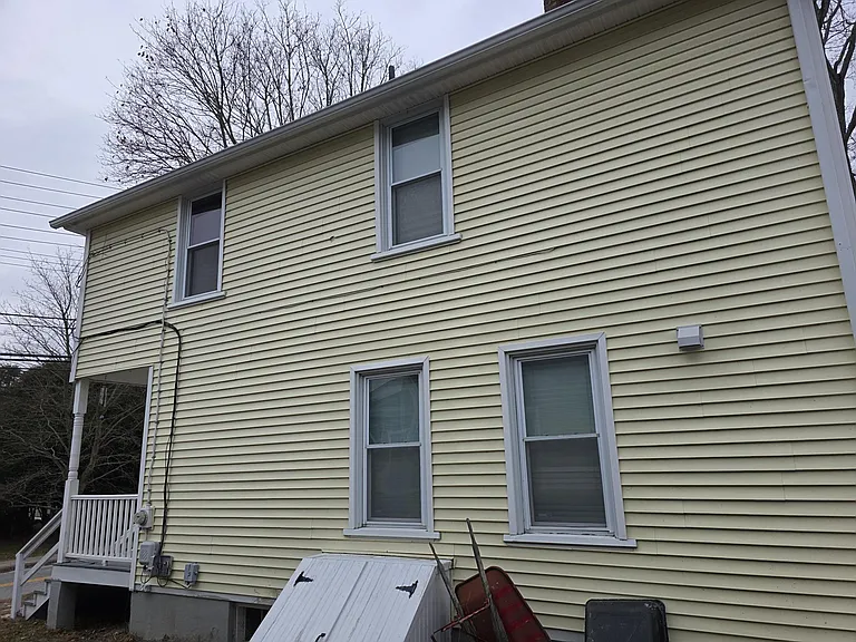 96 E Main St — Photo 3