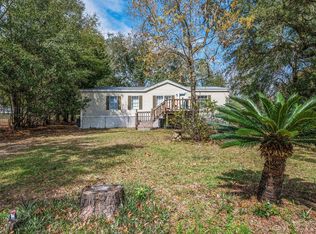 191 Beech St, Freeport, FL 32439