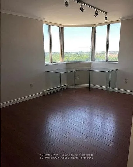 695 Richmond St #1605 — Photo 12