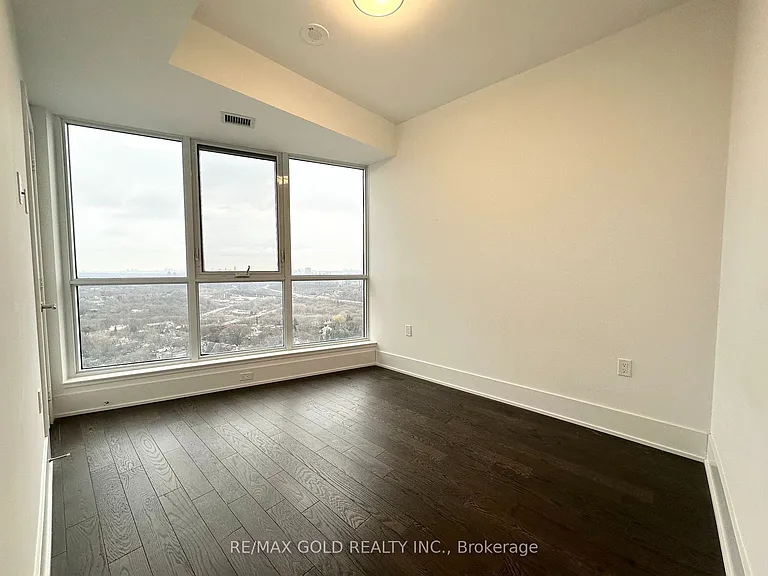 585 Bloor St E #3515 — Photo 23