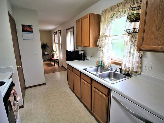 5th image of 1502 Highland Ave
