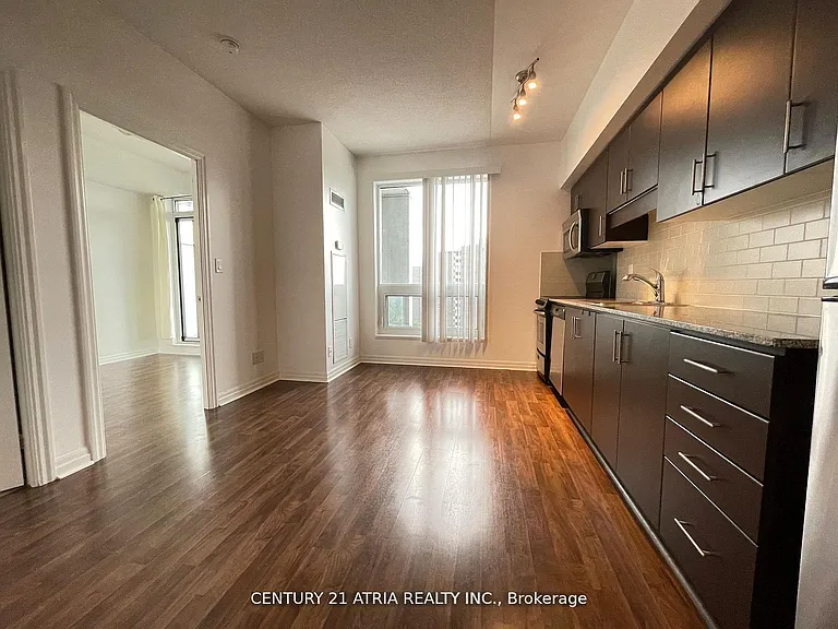 30 Herons Hill Way #1504 — Photo 5
