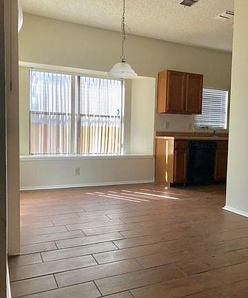 5th image of 17010 Vista Park Dr