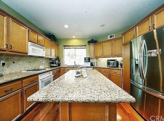 3rd image of 2054 Palmetto Ter