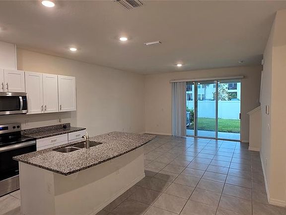 4th image of 1410 Isleta Loop