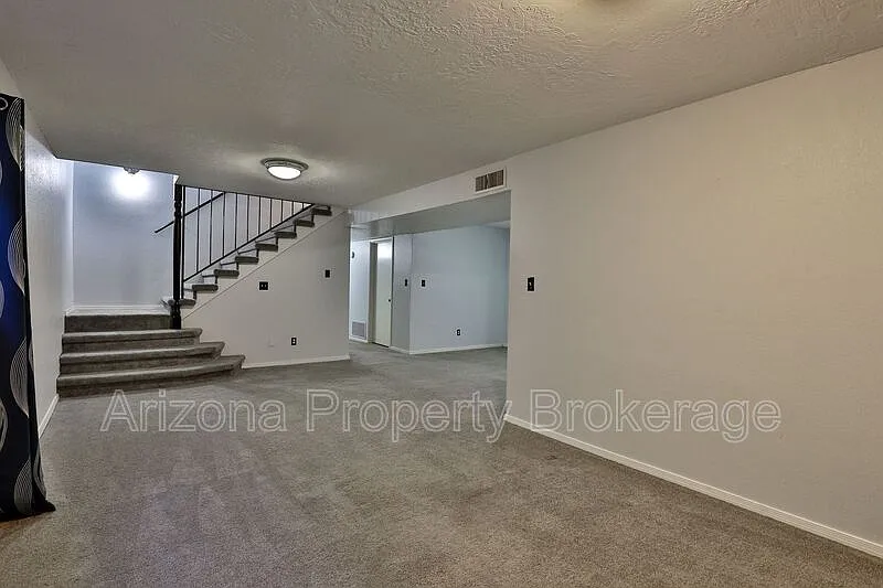Building Photo - 1355 E McLellan Rd
