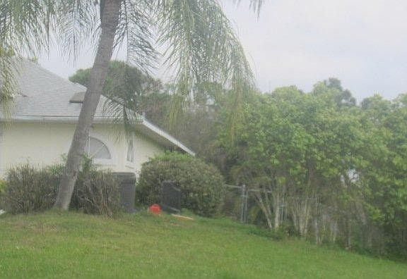 2nd image of 1485 SW 34th St