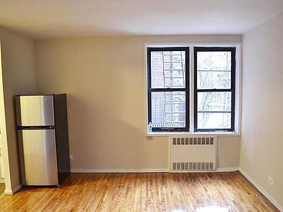 4th image of 8505 35th Ave APT 3A
