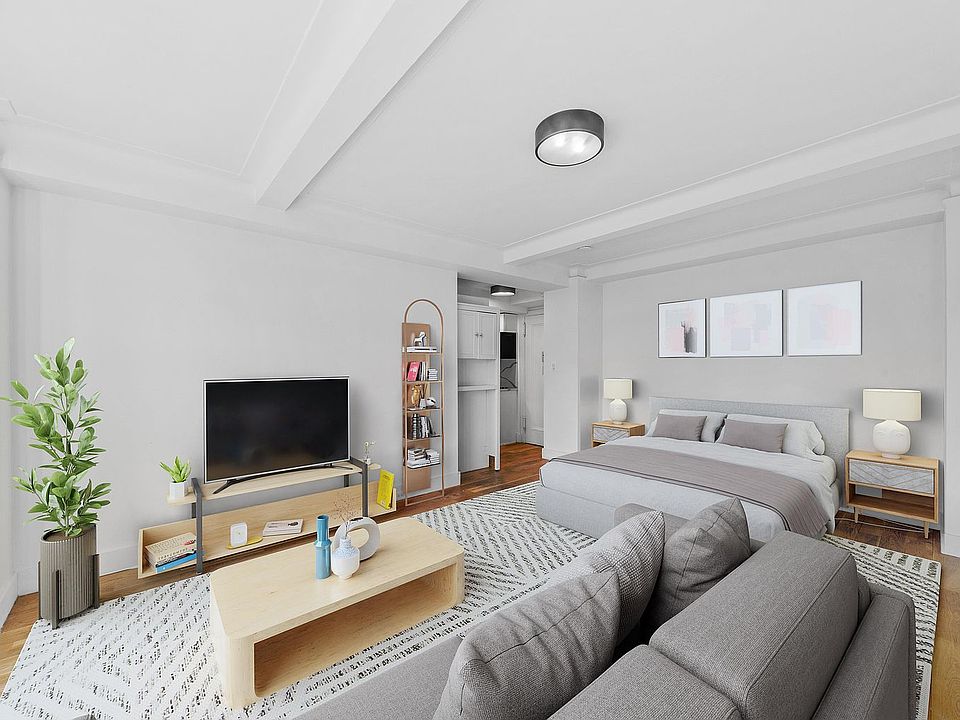 2nd image of 25 E 67th St APT 3