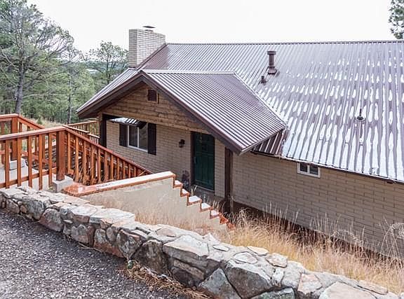 2nd image of 140 Buena Vista Dr