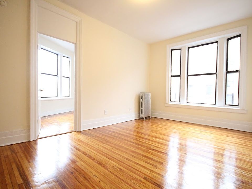 1st image of 1145 Clay Ave APT 9
