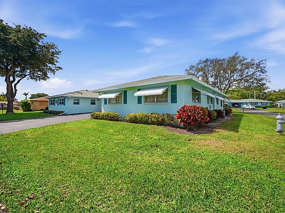 3rd image of 602 Hummingbird Lane #602