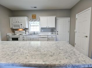 27 Corinth Rd, Cartersville, GA 30121