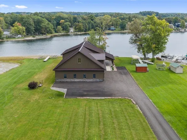 2610 Abend Pt, Marietta, NY 13110