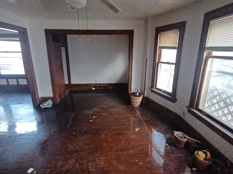 1110 E Hamilton St #201 — Photo 9