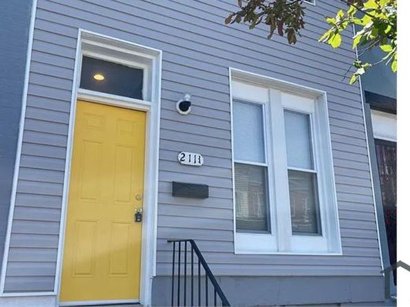 2111 Clifton Ave