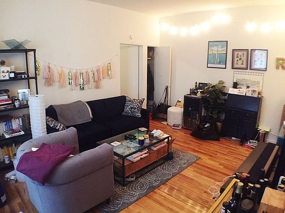 3rd image of 316 W 93rd St APT 6A