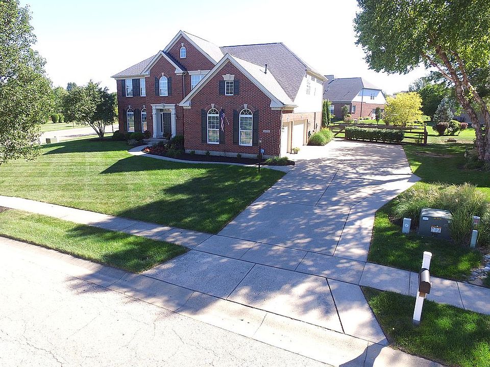 1st image of 4273 Royal Parks Dr