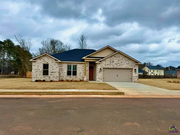 110 Mayberry Ln, Warner Robins, GA 31088