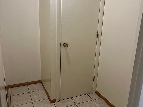 3rd image of 907 E 12th Ave #231