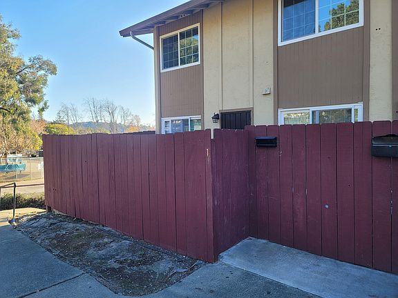 2nd image of 436 Corcoran Ave APT 1