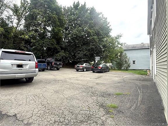 5th image of 20 Spring Street