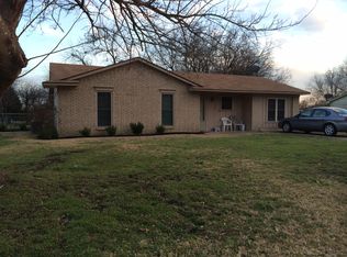113 Sandy Ln, Waxahachie, TX 75165