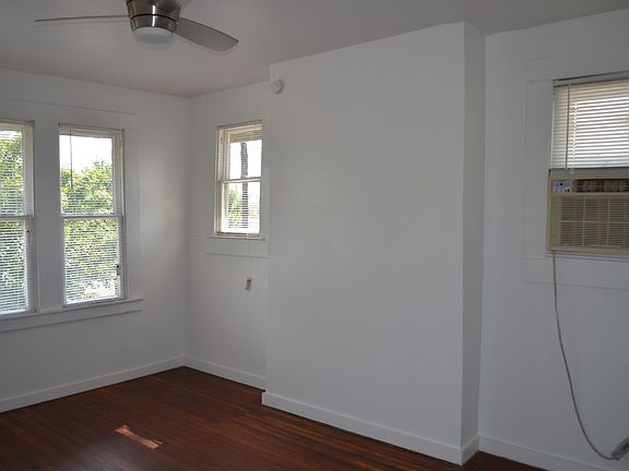 2nd image of 225 Brahan Blvd APT 4