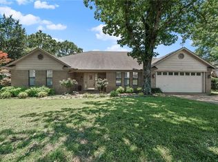 1105 Fir Dr, Van Buren, AR 72956