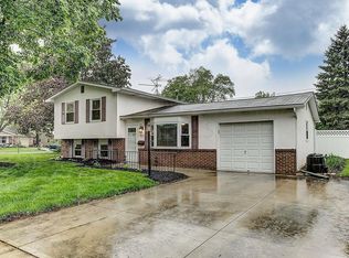 405 Foxwood Dr, Columbus, OH