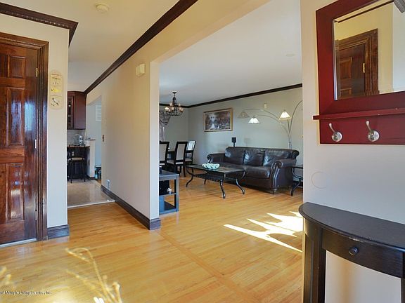 5th image of 7 Guilford St