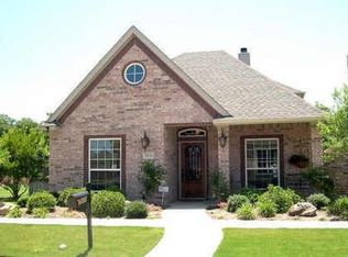 3320 Fountain Way, Granbury, TX 76049