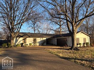 3004 Greenbriar Dr, Jonesboro, AR 72401