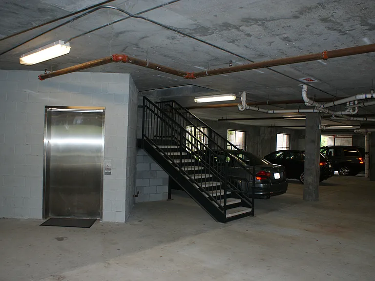 Elevator