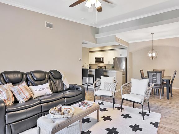 5th image of 10075 GATE Parkway #1305