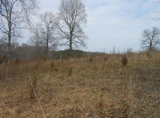 229 Lake Westmoreland Rd, Westmoreland, TN 37186