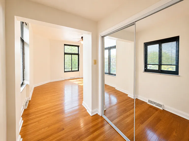 735 N Highland Ave #3 — Photo 25