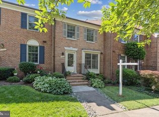 4491 Morning Wind Ct, Annandale, VA 22003