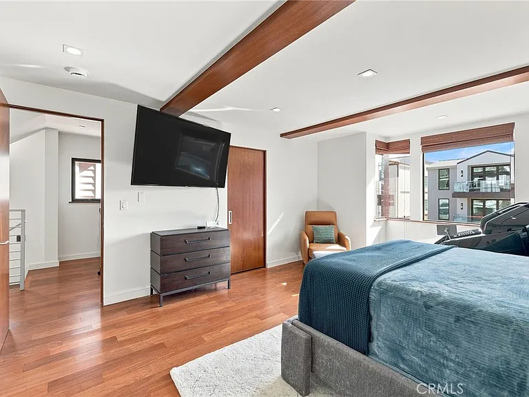 122 Manhattan Ave — Photo 20