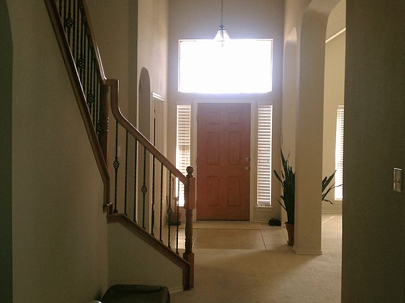 5th image of 325 Love Bird Ln