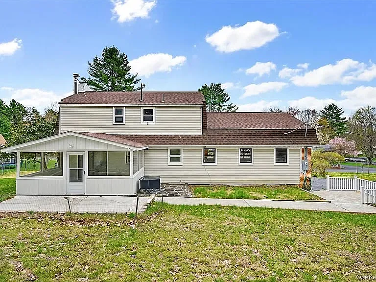 38 Marjorie Dr #O — Photo 31