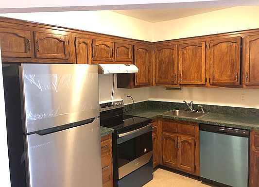 5th image of 3226 Johnson Ave #2