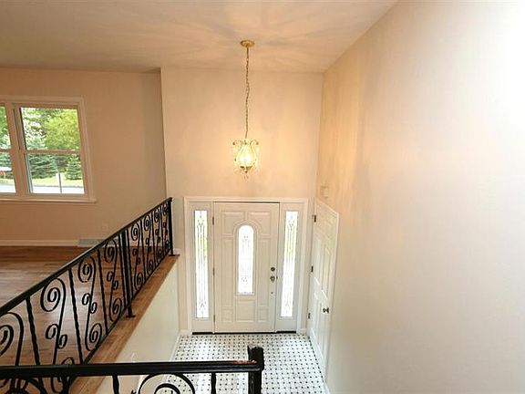 2nd image of 2203 Florimond Ave
