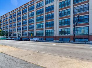 3963 W Belmont Ave Unit 322, Chicago, IL