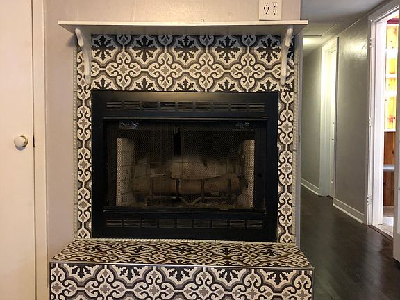 2nd image of 308 N 58th Ave