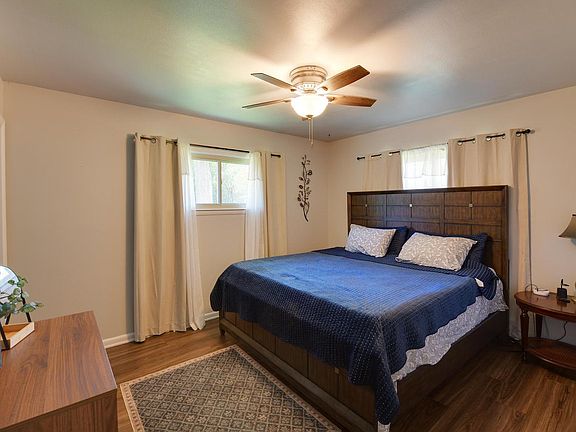 5th image of 4625 W Parkland AVENUE