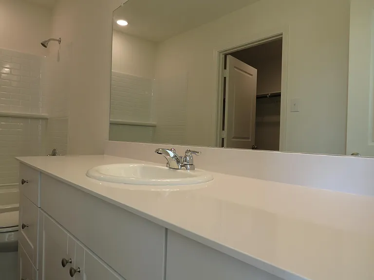 1906 Chapel Hill Rd — Photo 12
